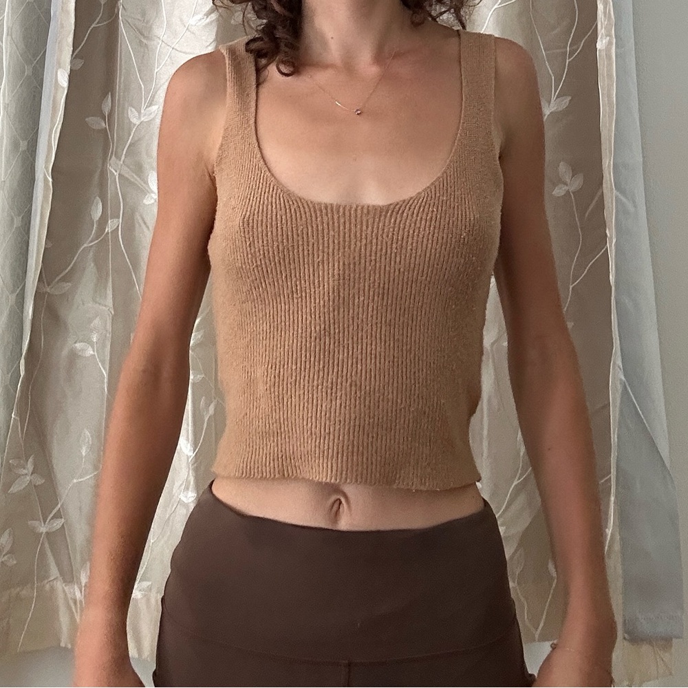 camel tank top knit